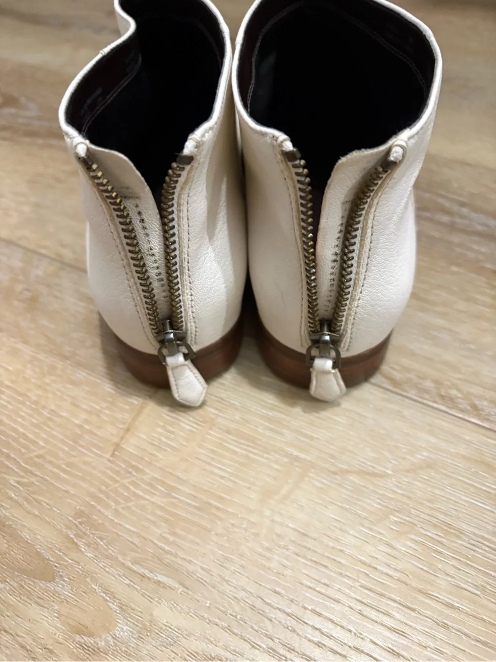 Cole Haan Women’s Leather Ankle Boots $30.00 Size 8
